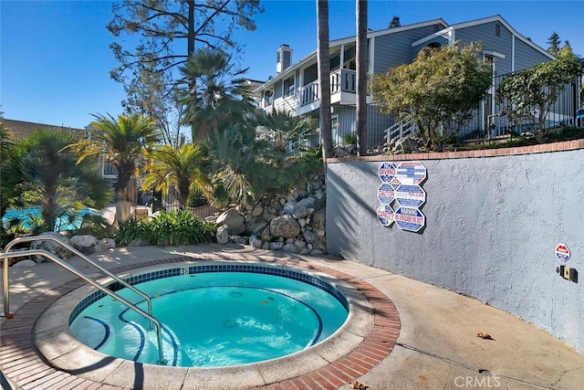 29121 Thousand Oaks Blvd Unit C, Agoura Hills, CA 91301 - view of pool with a community hot tub