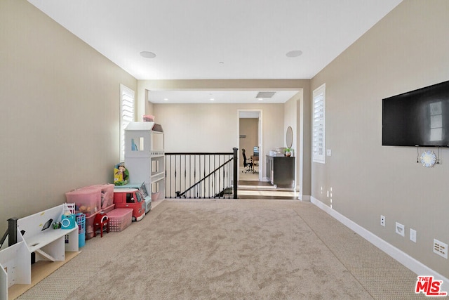 game room featuring carpet