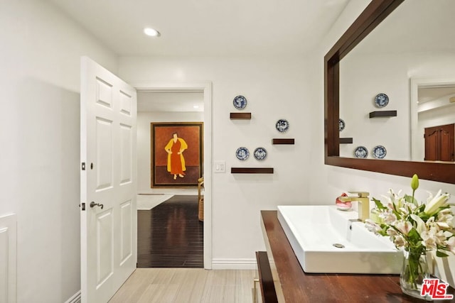 bathroom featuring sink