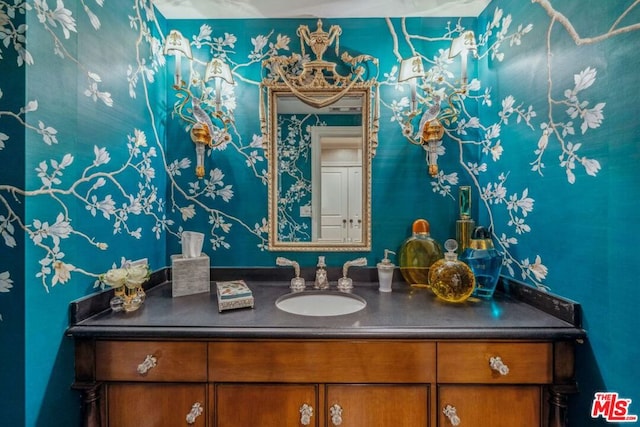 bathroom with vanity