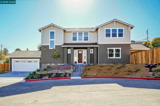 view of front facade featuring a garage