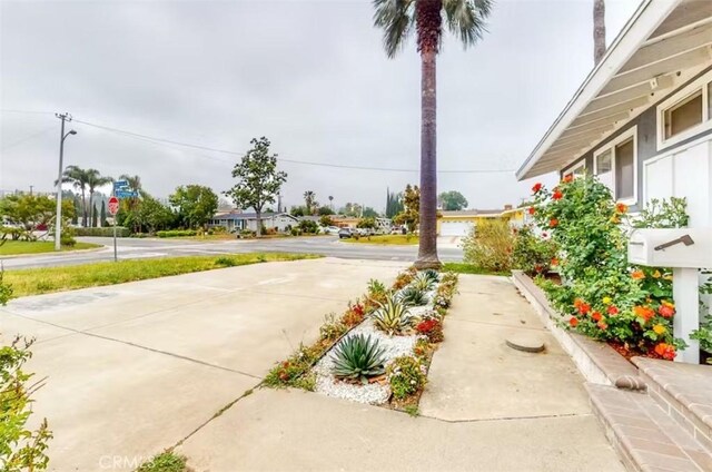 1729 Craigton Ave, Hacienda Heights, CA 91745 - exterior space with traffic signs and street lighting