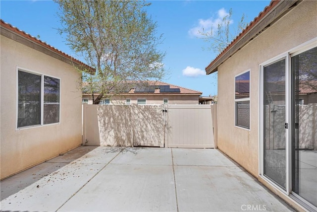 12573 Cabazon Ct, Apple Valley, CA 92308 - view of patio featuring fence