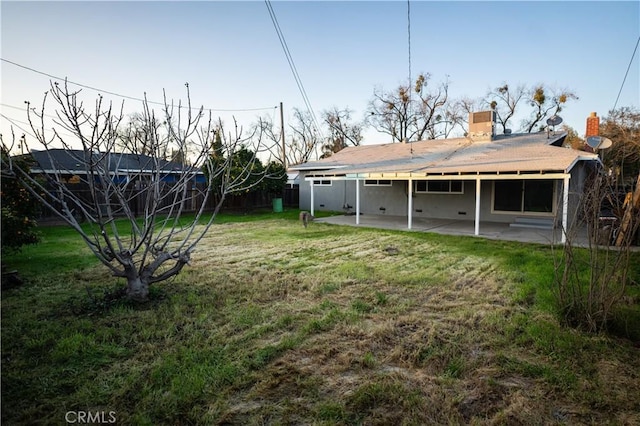 view of yard with a patio area