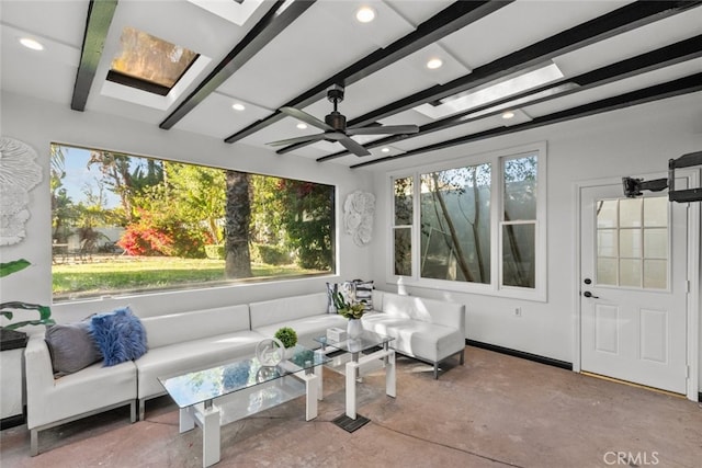 5157 Avenida Oriente, Tarzana, CA 91356 - sunroom / solarium with beam ceiling