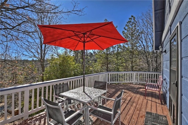 view of wooden deck