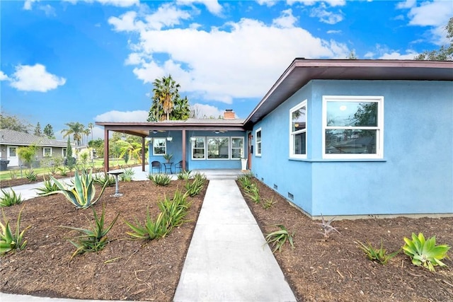 view of front of property with a porch