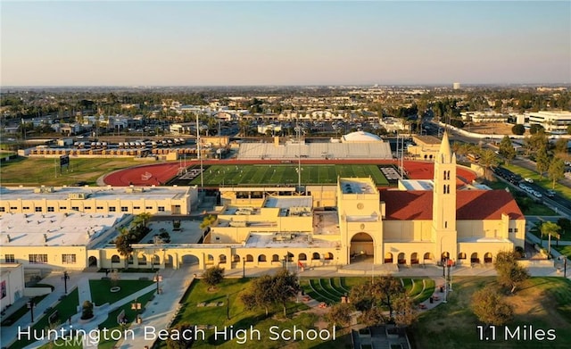 view of aerial view at dusk