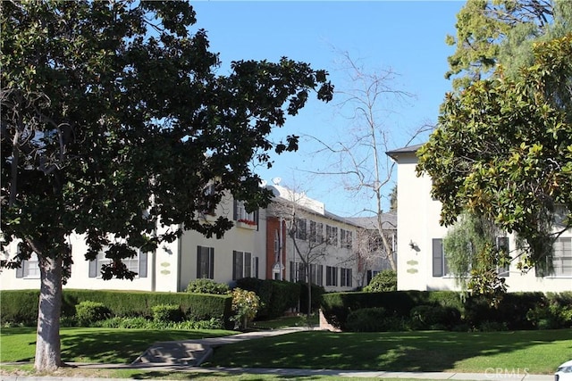 view of building exterior