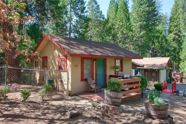 36555 Mudge Ranch Rd, Coarsegold, CA 93614 - view of front of home featuring roof with shingles