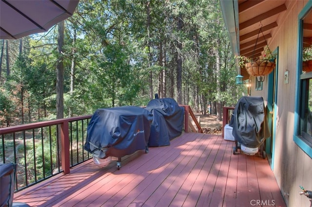 36555 Mudge Ranch Rd, Coarsegold, CA 93614 - wooden terrace with area for grilling