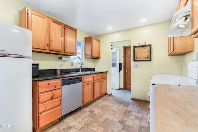 kitchen with white refrigerator, stove, stainless steel dishwasher, and sink