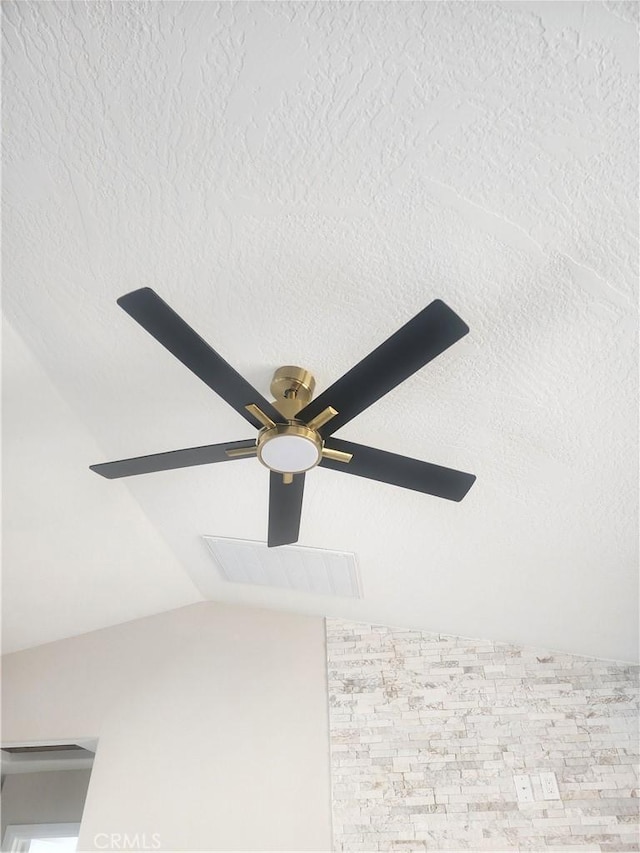 details featuring ceiling fan