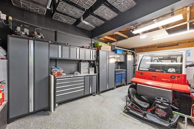 1404 E Mission Rd, Fallbrook, CA 92028 - view of garage
