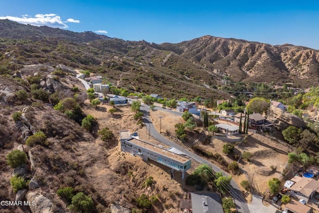 bird's eye view with a mountain view