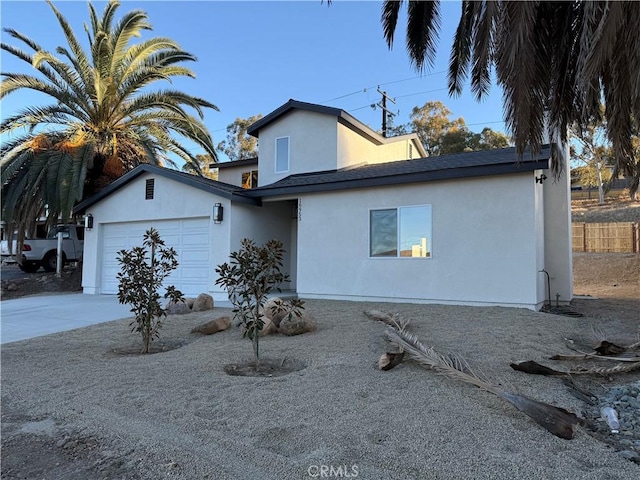 view of front of house featuring a garage