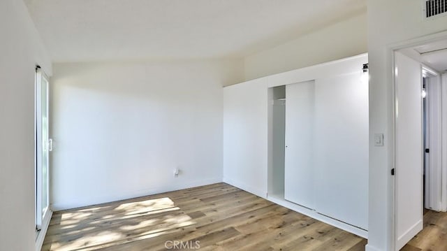 empty room featuring light hardwood / wood-style floors