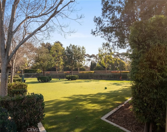 5550 Boardwalk Unit 102, Hawthorne, CA 90250 - view of yard