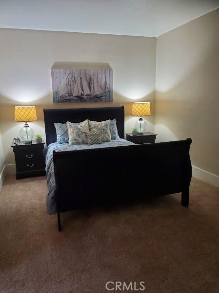 view of carpeted bedroom