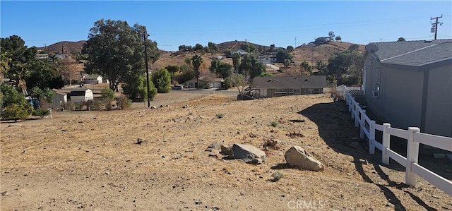 Listing photo 2 for 0 W Dr, Canyon Lake CA 92587