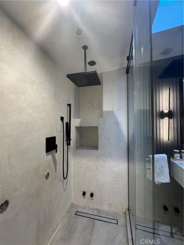 bathroom with walk in shower