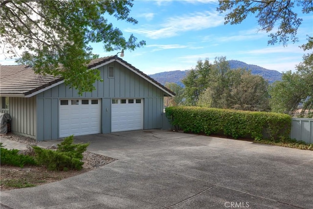 garage featuring a mountain view