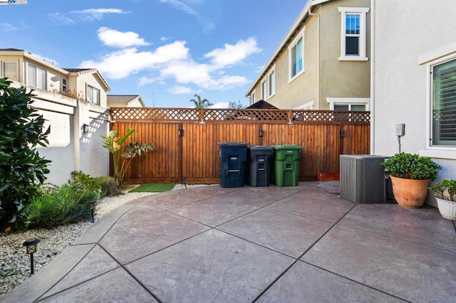 view of patio featuring cooling unit