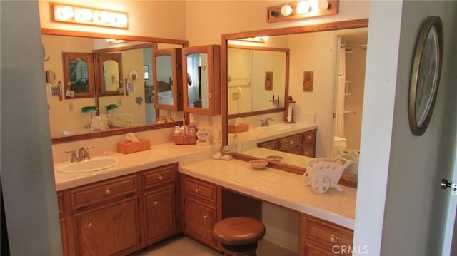 bathroom with vanity