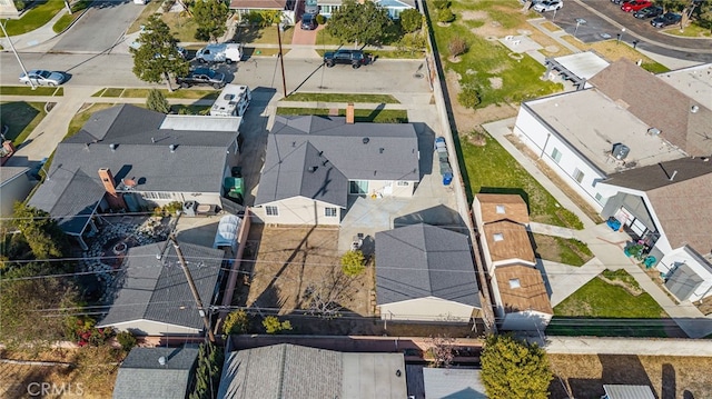 bird's eye view with a residential view