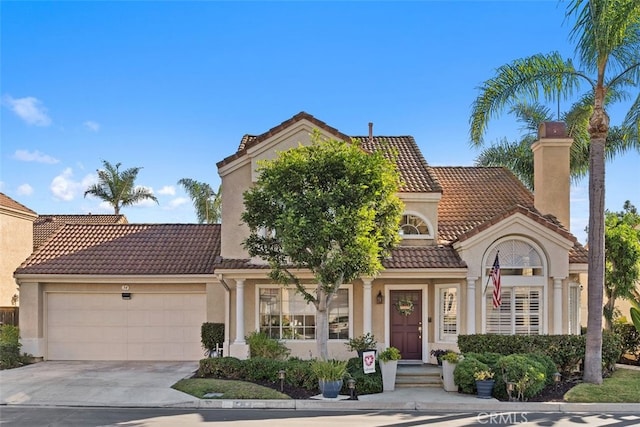 view of front of house featuring a garage