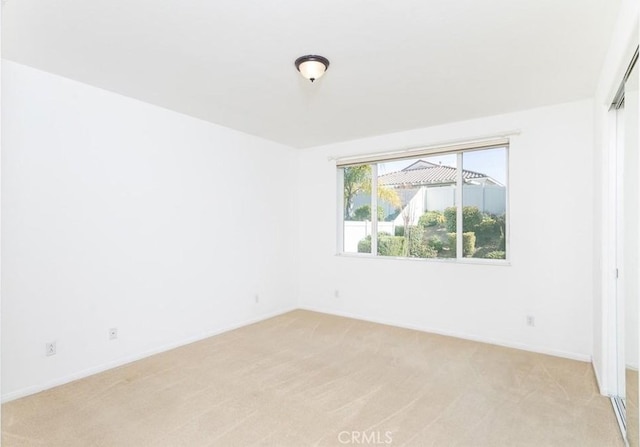1634 Scottsdale Rd, Beaumont, CA 92223 - unfurnished room featuring light carpet
