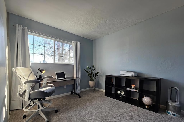 office area with lofted ceiling, a textured ceiling, and carpet floors