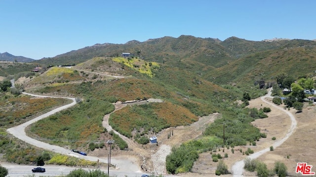 Listing photo 2 for 33375 Mulholland Hwy, Malibu CA 90265