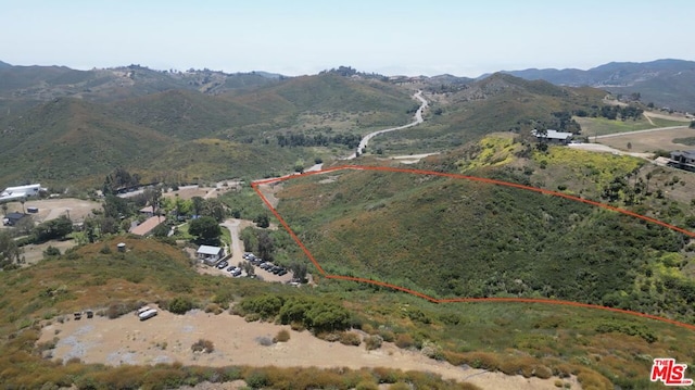 Listing photo 3 for 33375 Mulholland Hwy, Malibu CA 90265