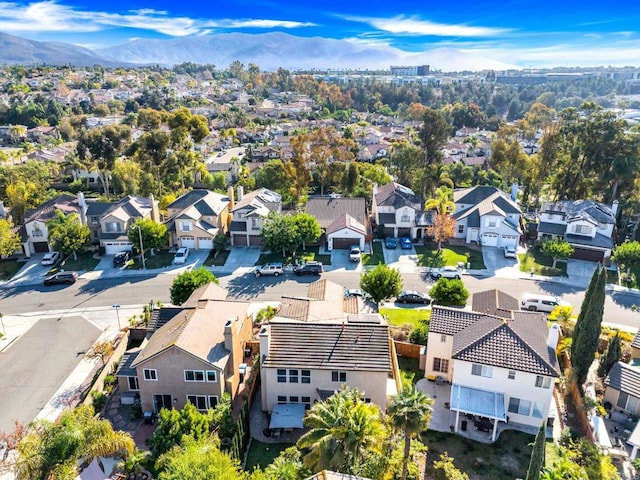 bird's eye view featuring a mountain view