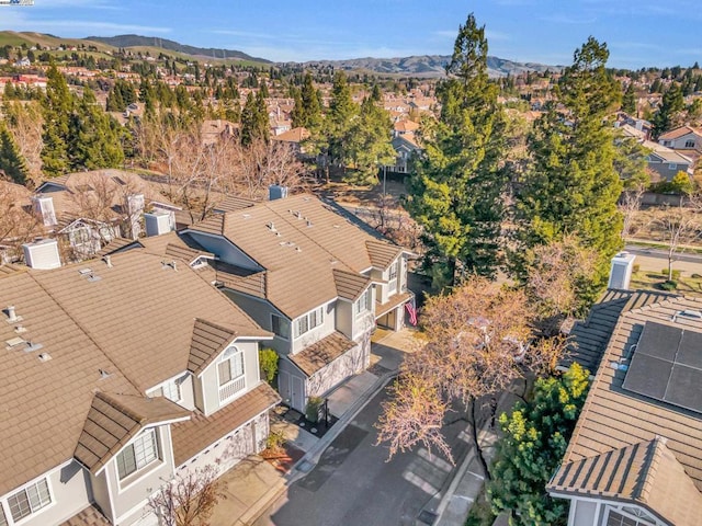 bird's eye view featuring a mountain view