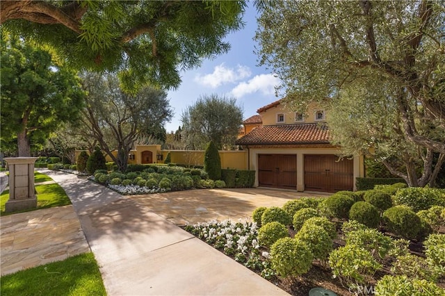 view of front of house with a garage