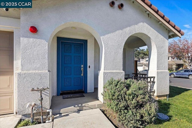 view of entrance to property