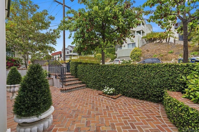 2045 W California St, San Diego, CA 92110 - view of patio / terrace