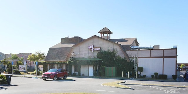 view of building exterior