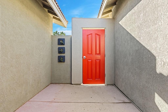 view of property entrance