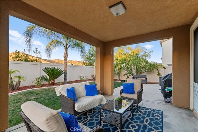 view of patio featuring outdoor lounge area