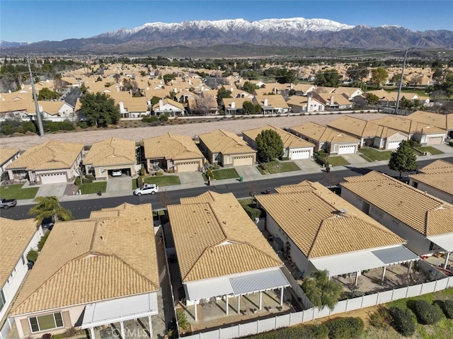 bird's eye view with a mountain view