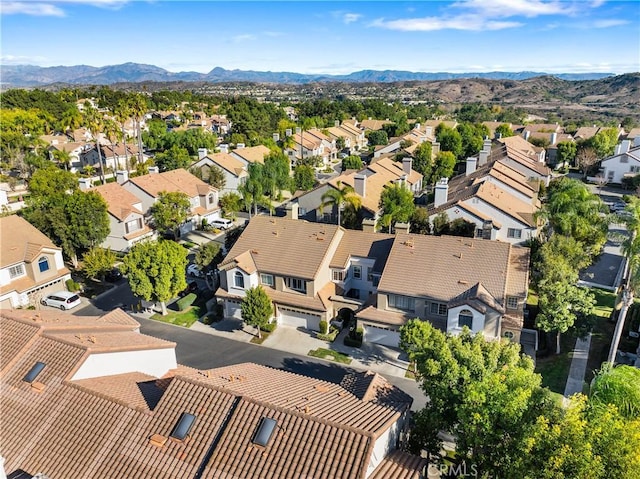 bird's eye view with a mountain view