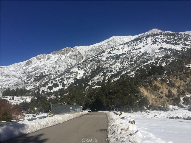 property view of mountains