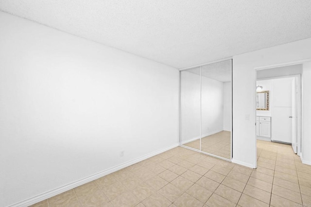 unfurnished bedroom featuring a closet