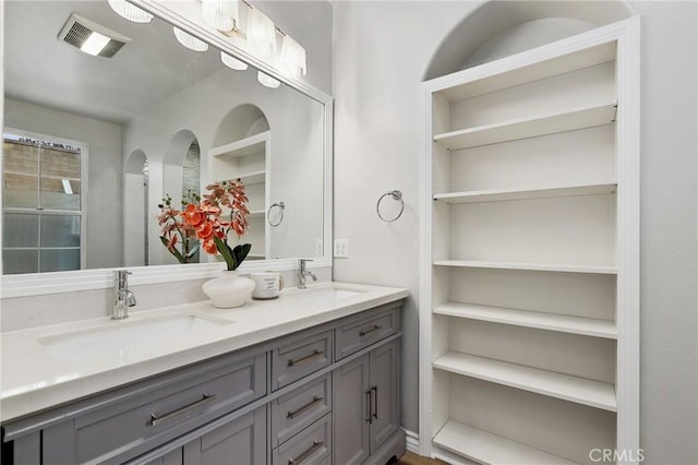 bathroom with vanity