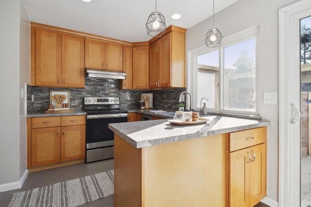 kitchen featuring sink, decorative light fixtures, tasteful backsplash, light stone countertops, and electric stove