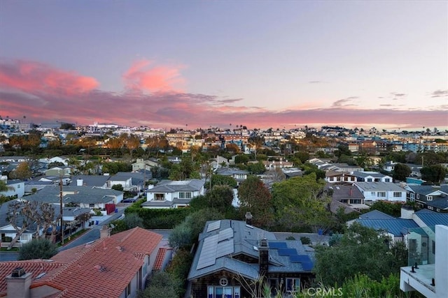 view of aerial view at dusk