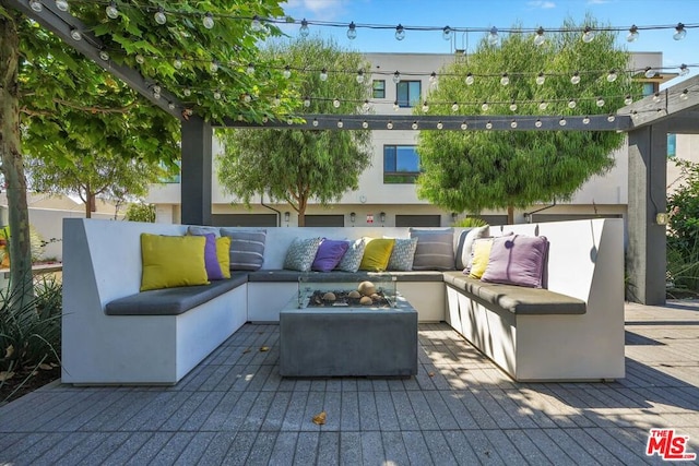 view of patio / terrace featuring an outdoor hangout area